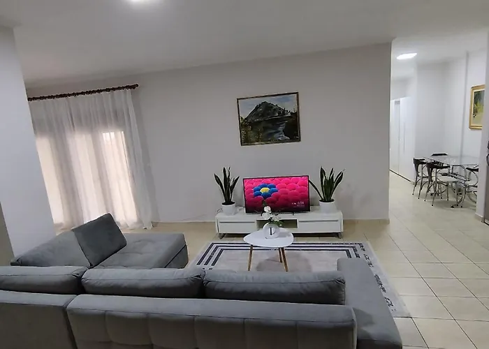 Maison Elenoire
