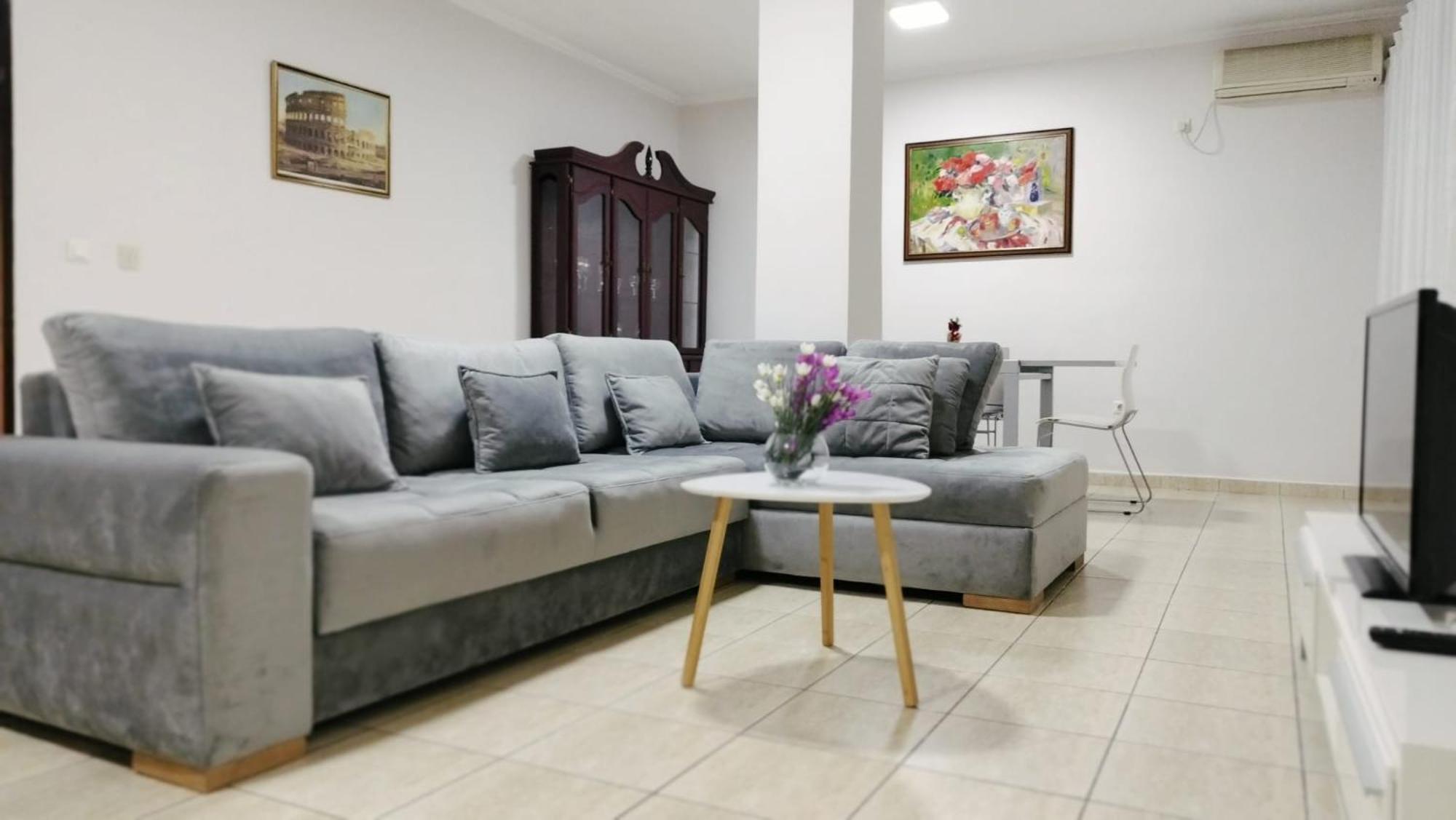 Maison Elenoire Leilighet Tiranë